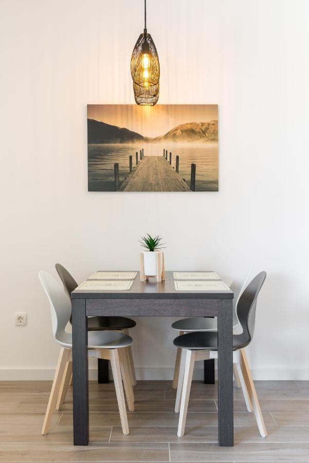 New, Private Heated Swimming Pool, Free Parking, Trogir Centar Apartment ภายนอก รูปภาพ