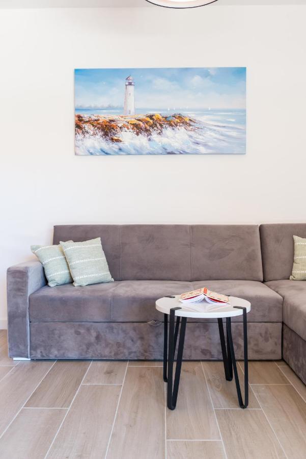 New, Private Heated Swimming Pool, Free Parking, Trogir Centar Apartment ภายนอก รูปภาพ